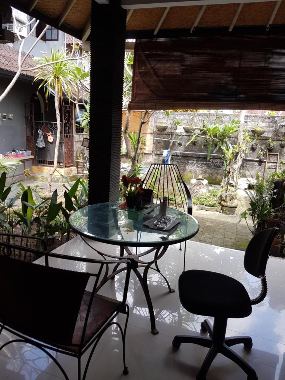 Mawar Homestay Canggu Exterior photo